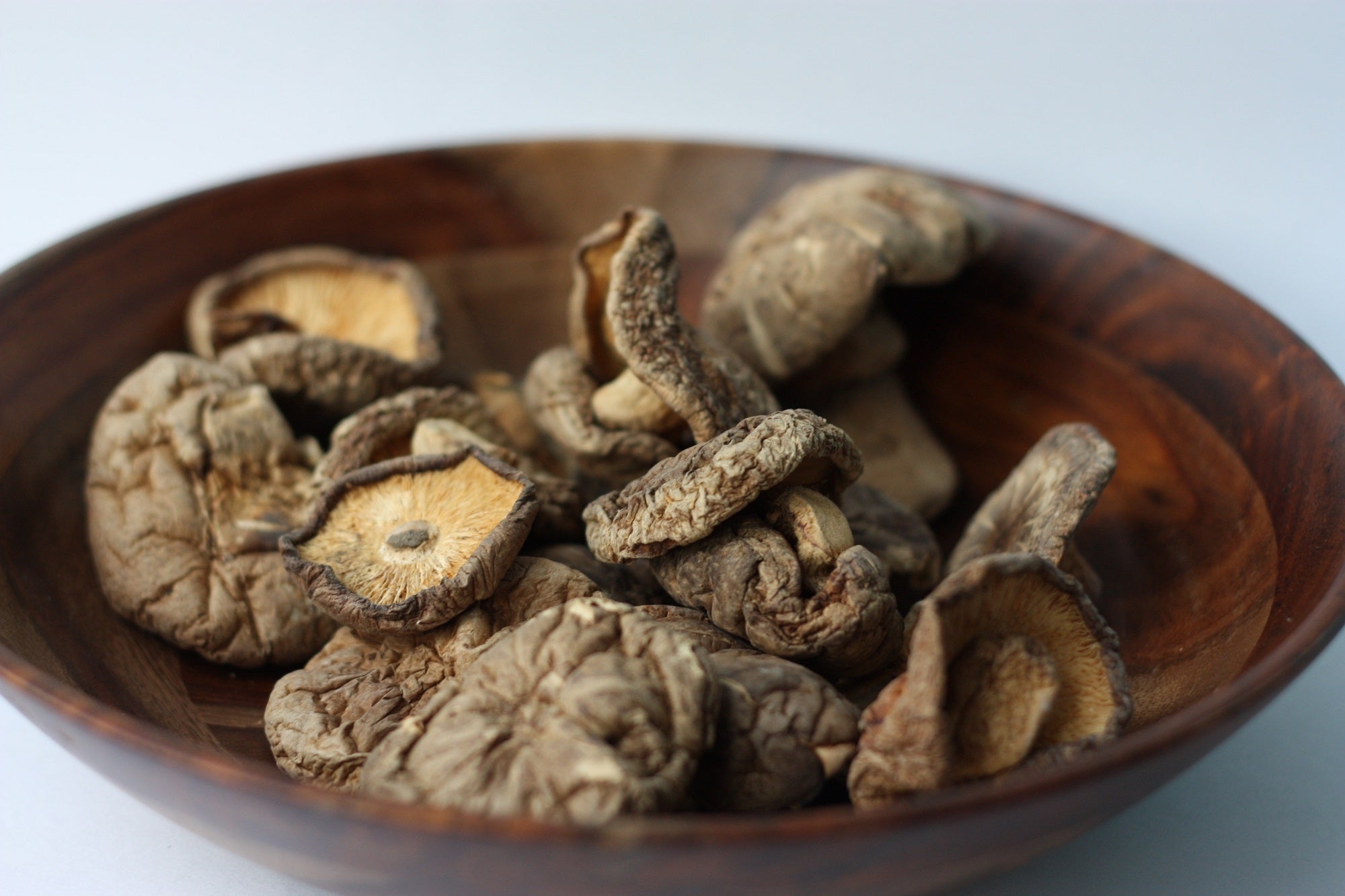 Guide pour réhydrater des champignons asiatiques