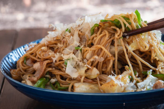 Comment préparer des nouilles sautées yaki soba